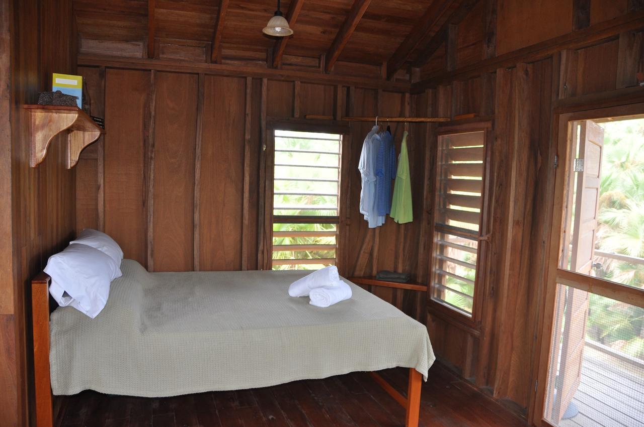Sabal Beach Hotel Monkey River Town Szoba fotó